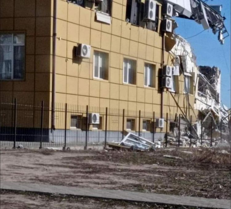 Військове загострення всюди: Вільні міста - під українським прапором