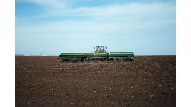 Дніпропетровщина: Сівба відбувається з перевищенням планів