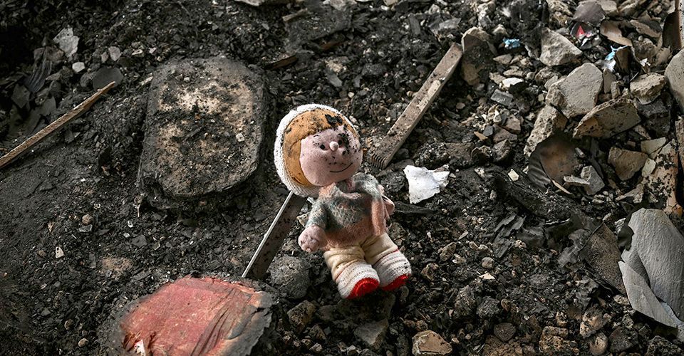 Porwanie i deportacja – rosyjscy okupanci siłą wywieźli z Ukrainy ponad 200 000 dzieci