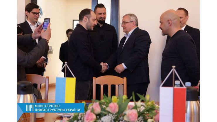 Україна та Польща домовилися про покращення логістичних можливостей на кордоні