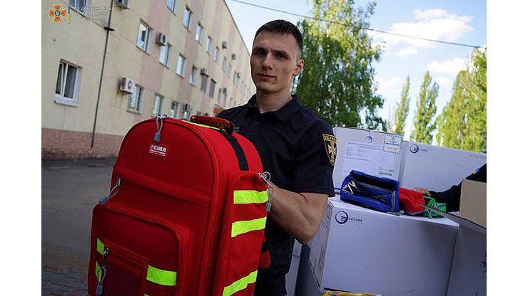 Рятувальників «озброїли» сучасними аптечками для надання домедичної допомоги