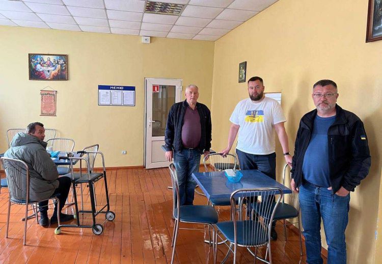 Ліквідувати кухні та підсобні господарства в закладах соцсфери під час війни неприпустимо 