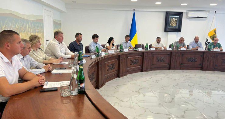Війна знекровлює сільгосппідприємства, але й гартує економіку