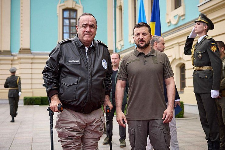 Президент Гватемали: «Маємо об'єднати зусилля, щоб закінчити цю війну»