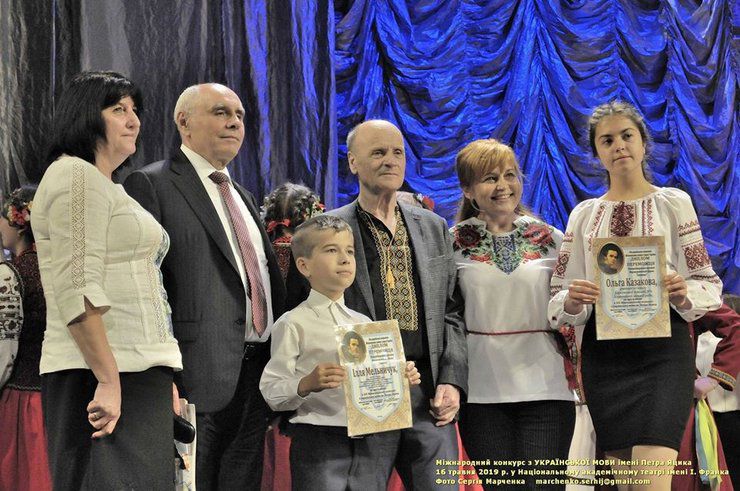 Переможці мовних конкурсів отримають стипендії