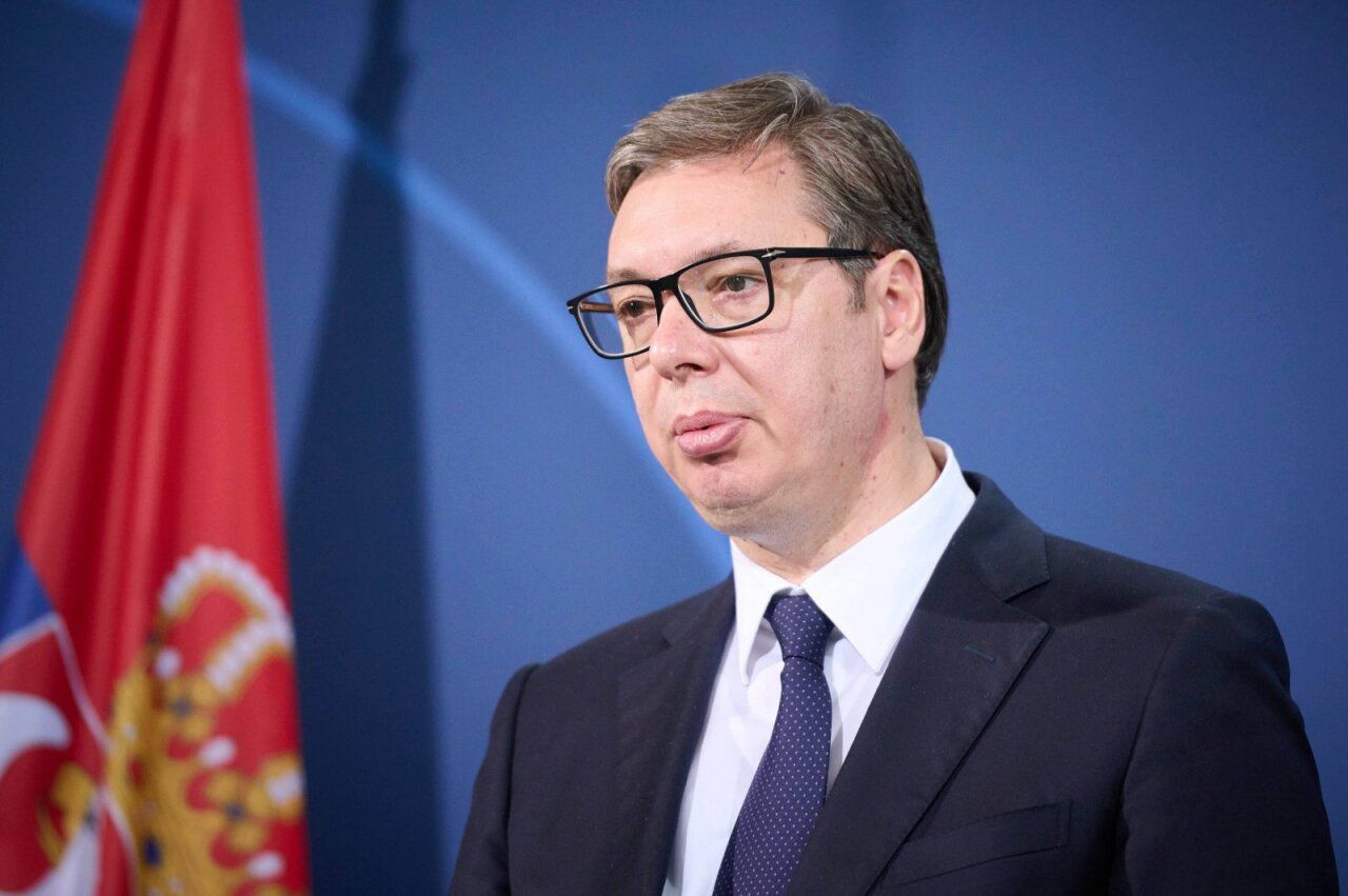 Президент Сербії:  з путіним не спілкуюся вже кілька місяців
