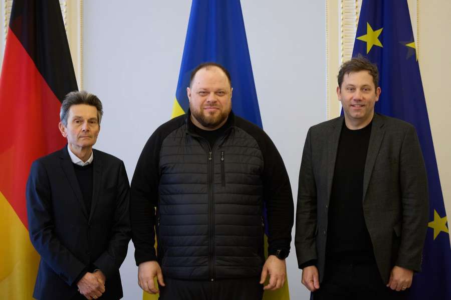 Руслан Стефанчук зустрівся із Головою фракції СДПН у Бундестазі Рольфом Мютценіхом та співголовою СДПН Ларсом Клінгбайлем
