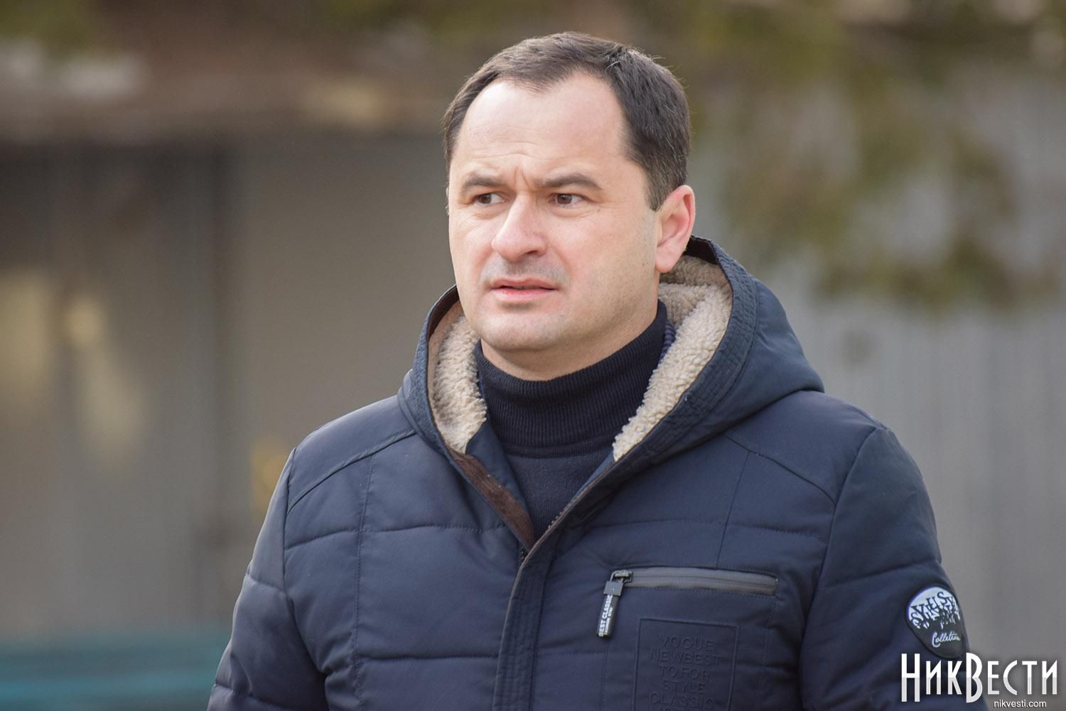 Миколаївщина: Створив банк одягу
