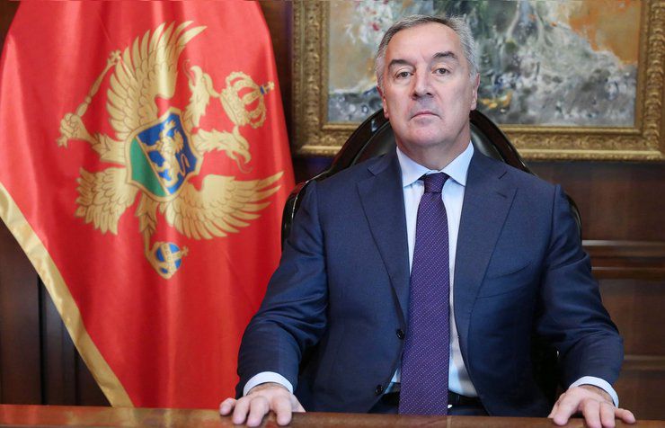 Міло Джуканович перед новими президентськими виборами встиг розпустити парламент
