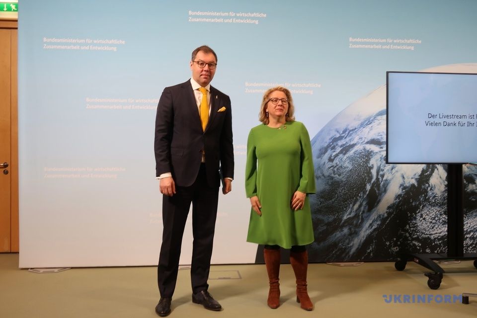 Платформа для відновлення країни: завдання на покоління