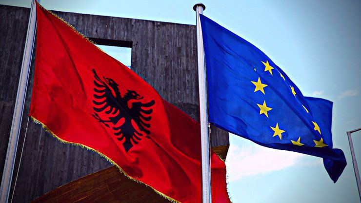 Албанія виконала рекомендації Євросоюзу і готова до переговорів про вступ до нього