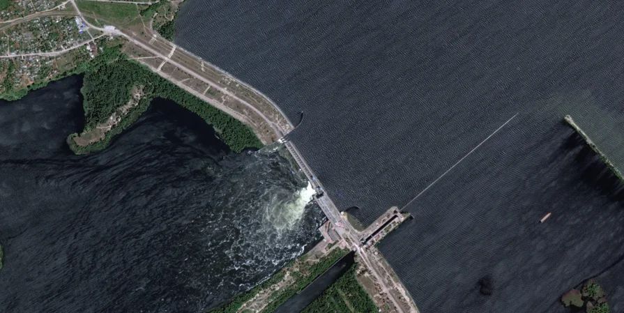 російські війська підірвали Каховську ГЕС – Гуменюк
