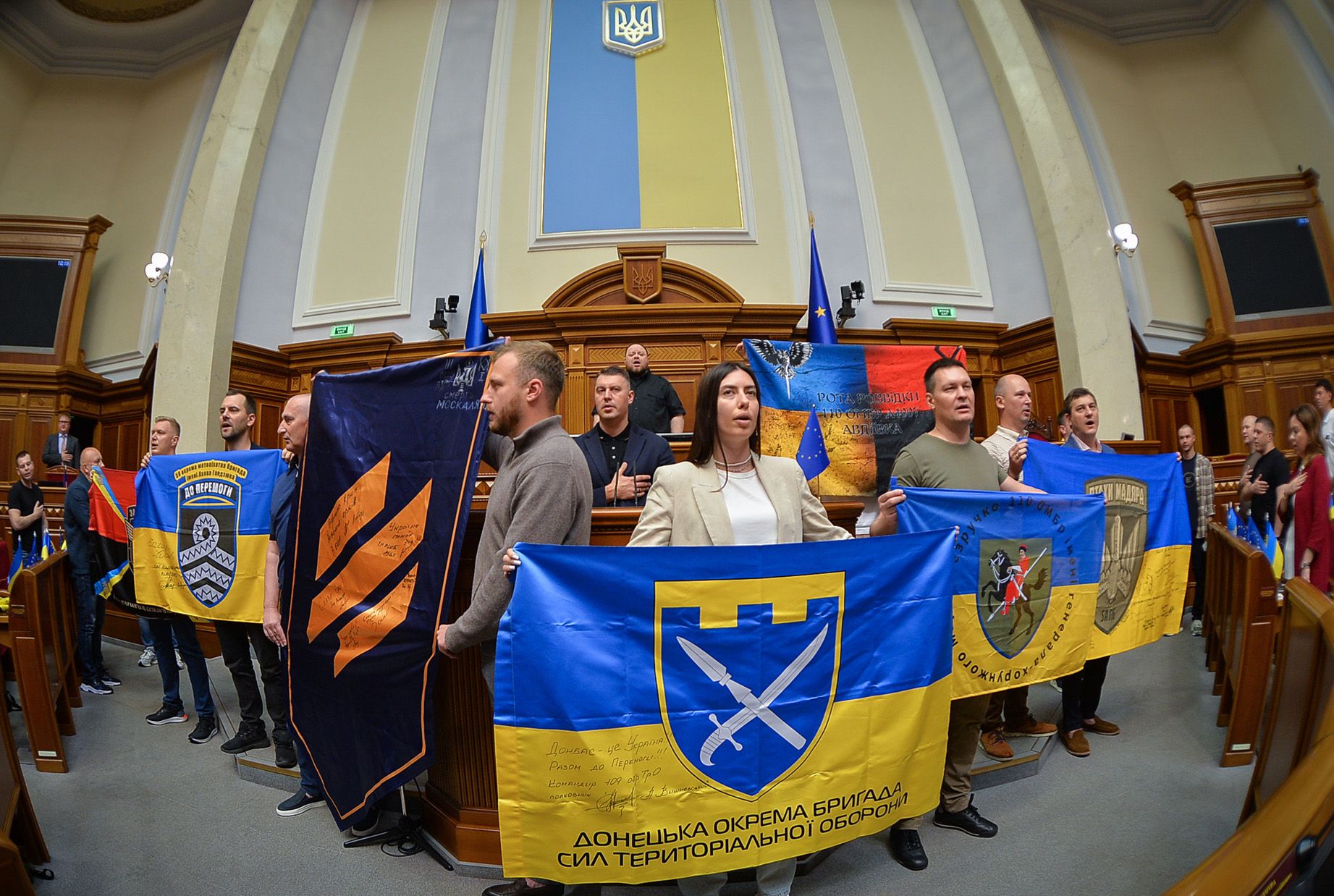 Додаткові два мільярди гривень для зміцнення Збройних Сил