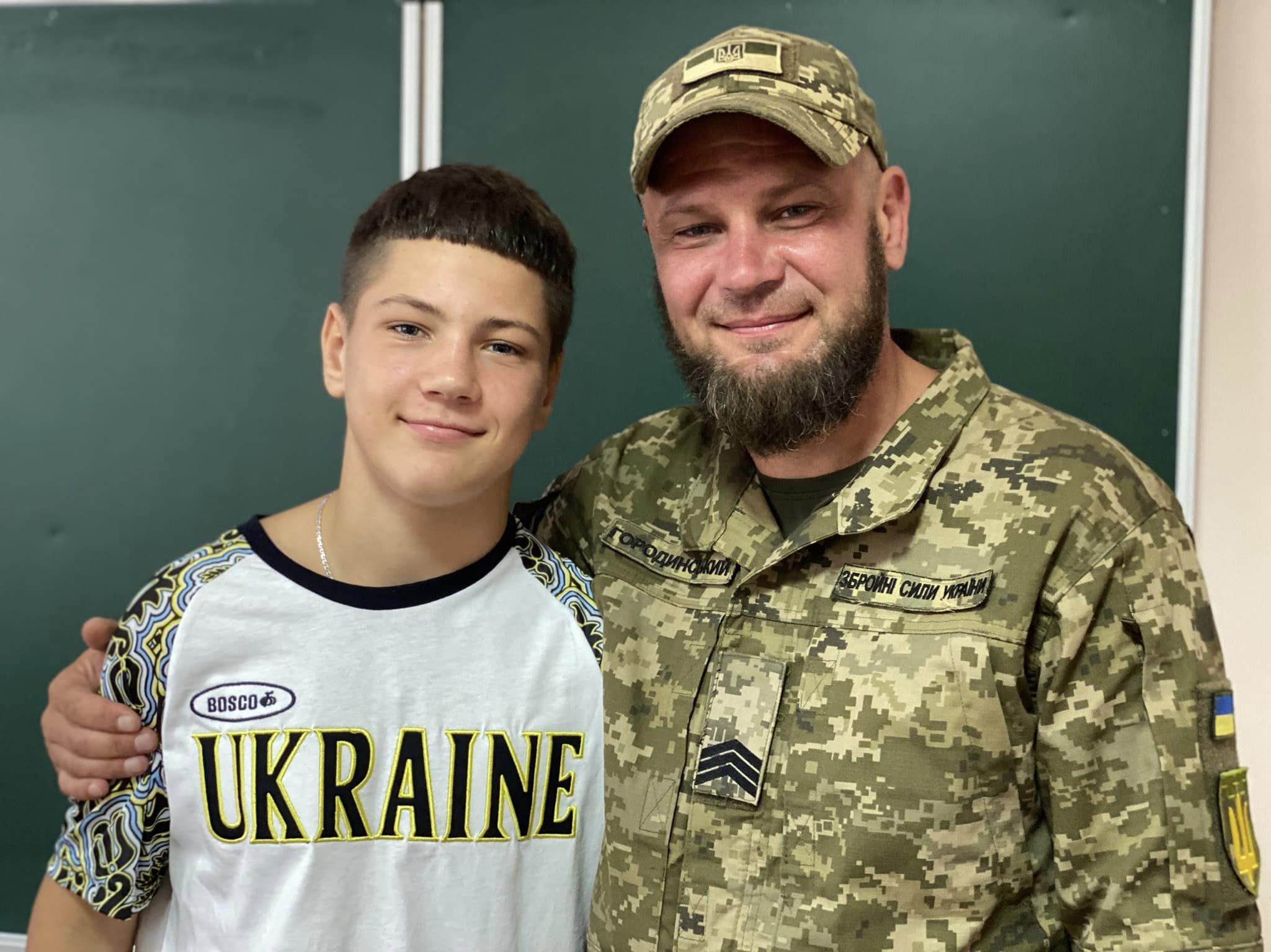 Свою перемогу син присвятив батькові, який на передовій
