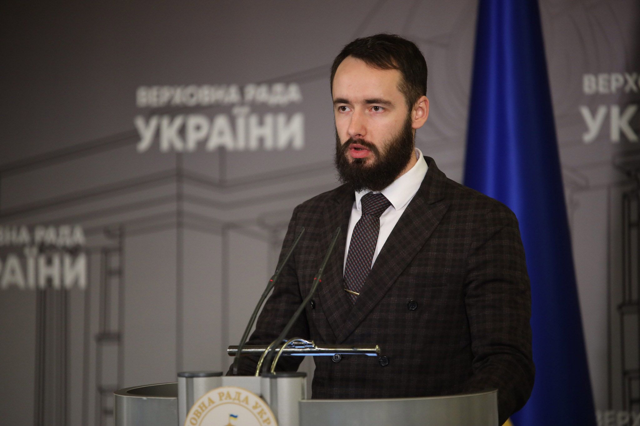 Волонтерська спільнота і надалі може працювати спокійно