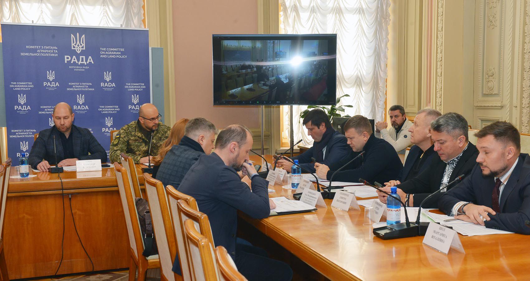 Через блокування сусідами фур з агропродукцією недоотримає грошей сівба