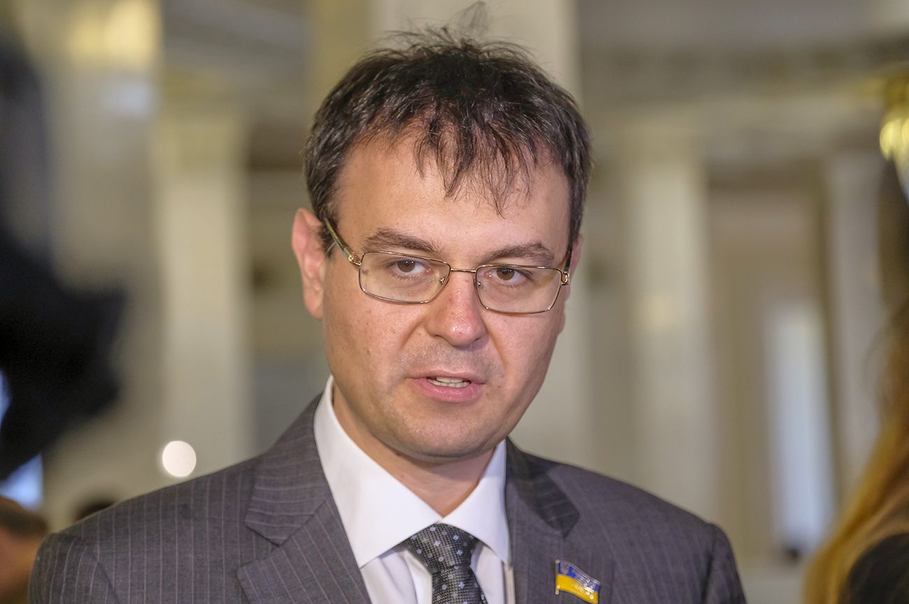 Адаптувавшись до військових реалій, економіка почала відновлення