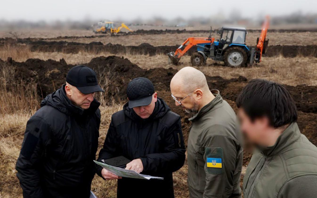 Три завдання в оборонній сфері