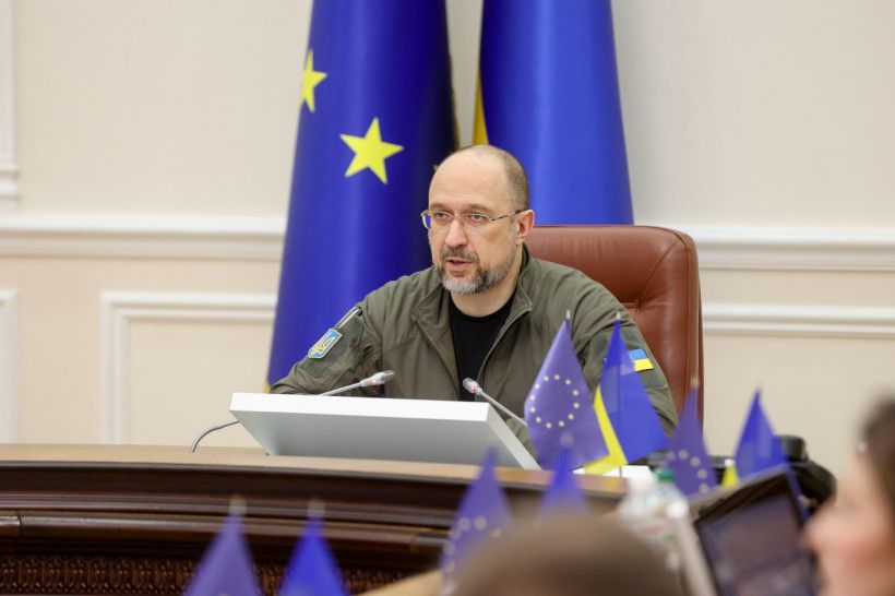 Відновленню країни — першочергова увага