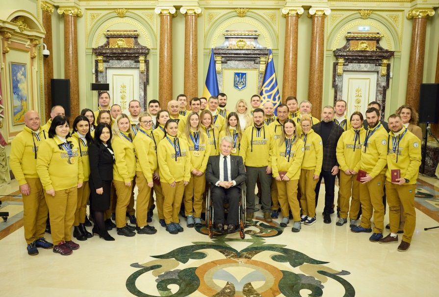 Президент нагородив дефлімпійців, які вперше за роки незалежності України перемогли в загальнокомандному заліку на зимових іграх