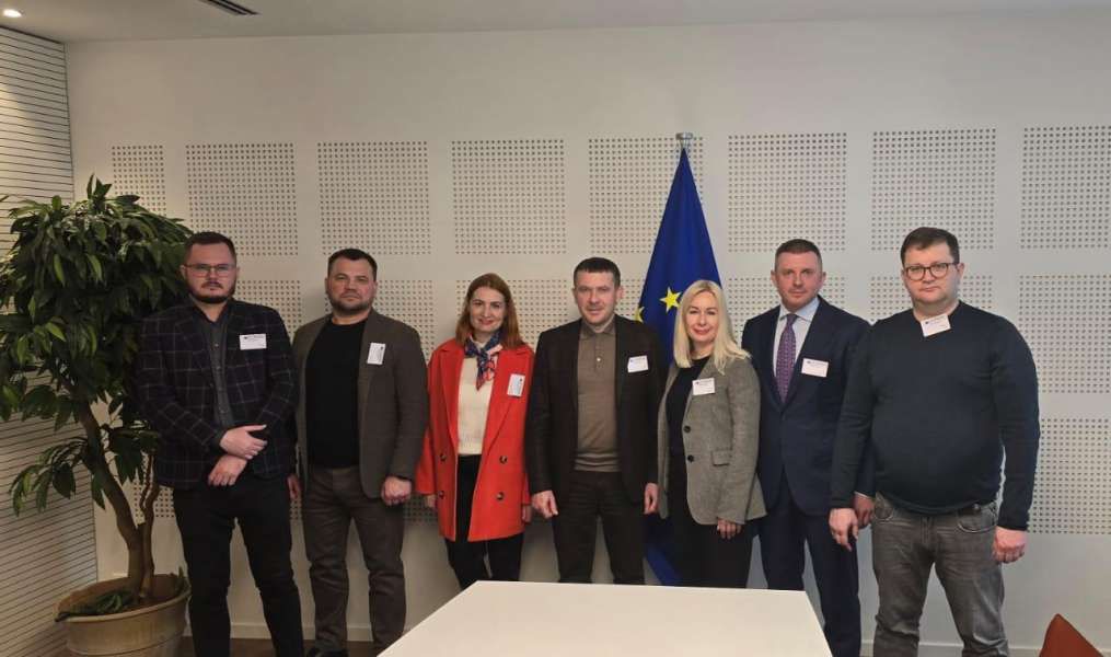 Українська парламентська делегація бере участь в Одинадцятій пленарній сесії ПА ЄВРОНЕСТ