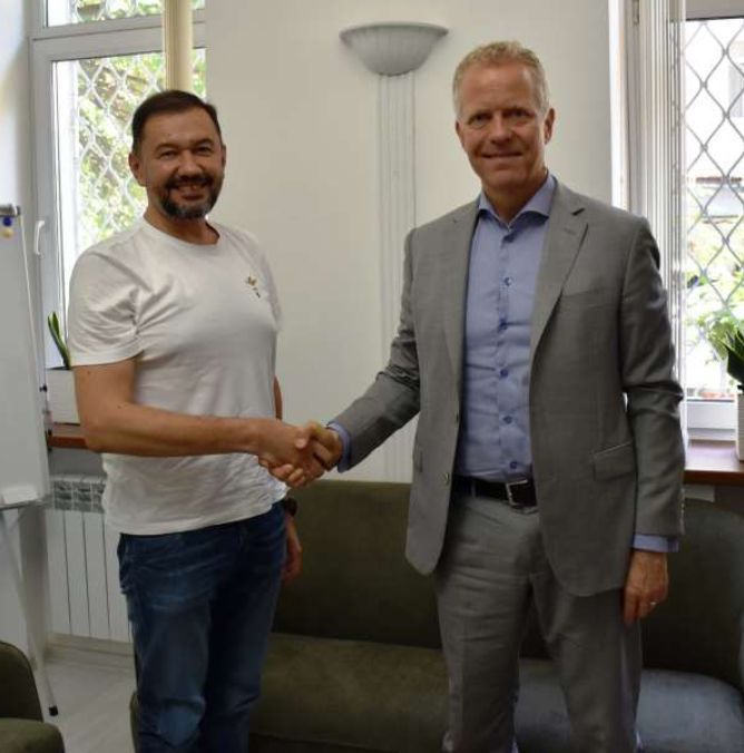 Обговорили вивчення досвіду Європейського Парламенту щодо впровадження в українське законодавство положень регламентів ЄС