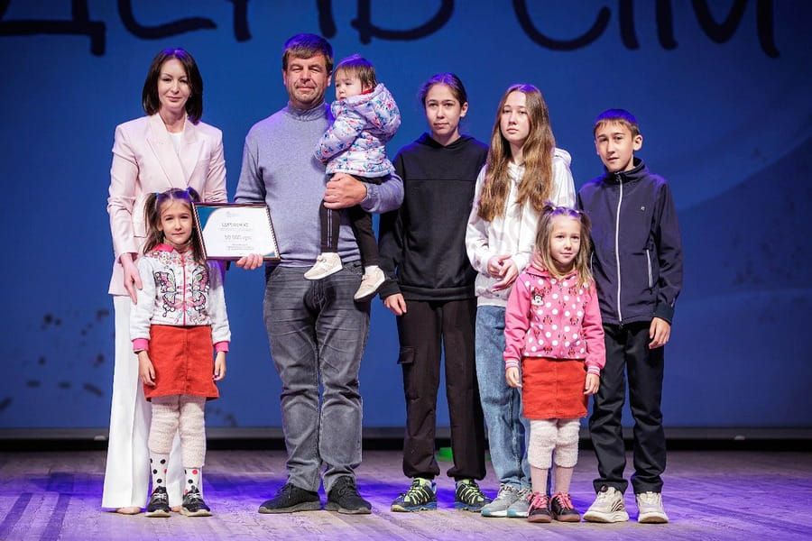 На Харківщині підтримують та розвивають сімейні форми виховання