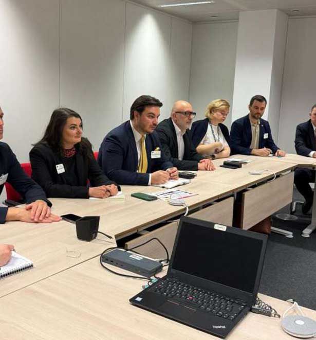 Комітет з питань економічного розвитку провів зустріч  з Генеральним директором Єврокомісії з питань сусідства та розширення