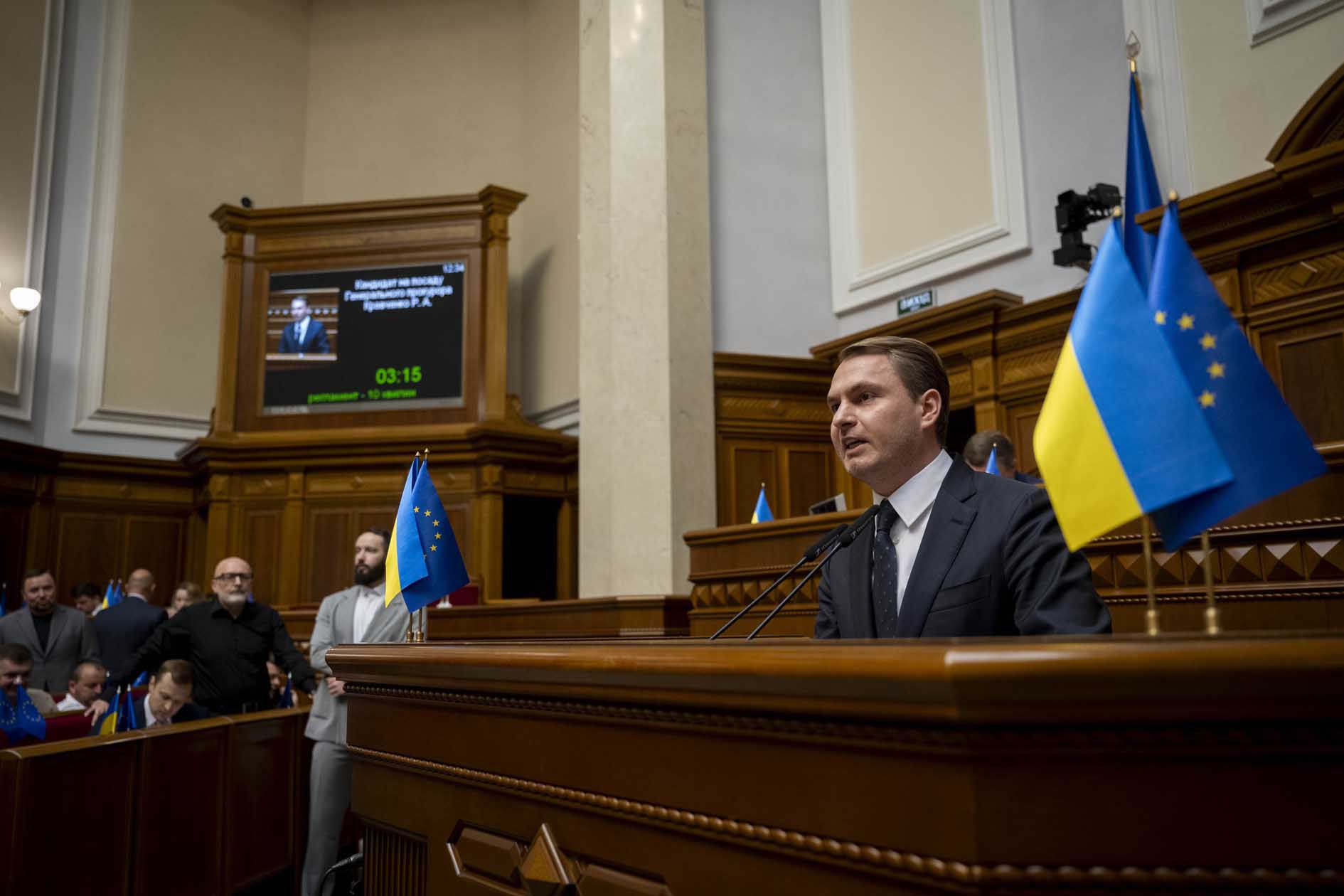 Верховна Рада України на пленарному засіданні 17 червня прийняла чотири закони, два законопроєкти та постанову