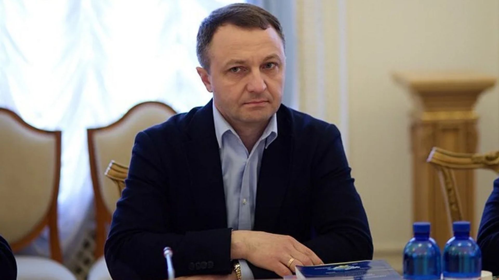 Кабмін звільнив Тараса Кременя з посади мовного омбудсмана