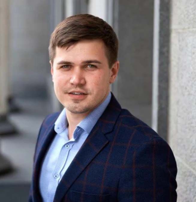 Ростислав Тістик: Видатки на забезпечення сектору безпеки й оборони України зростуть на 412 мільярдів гривень