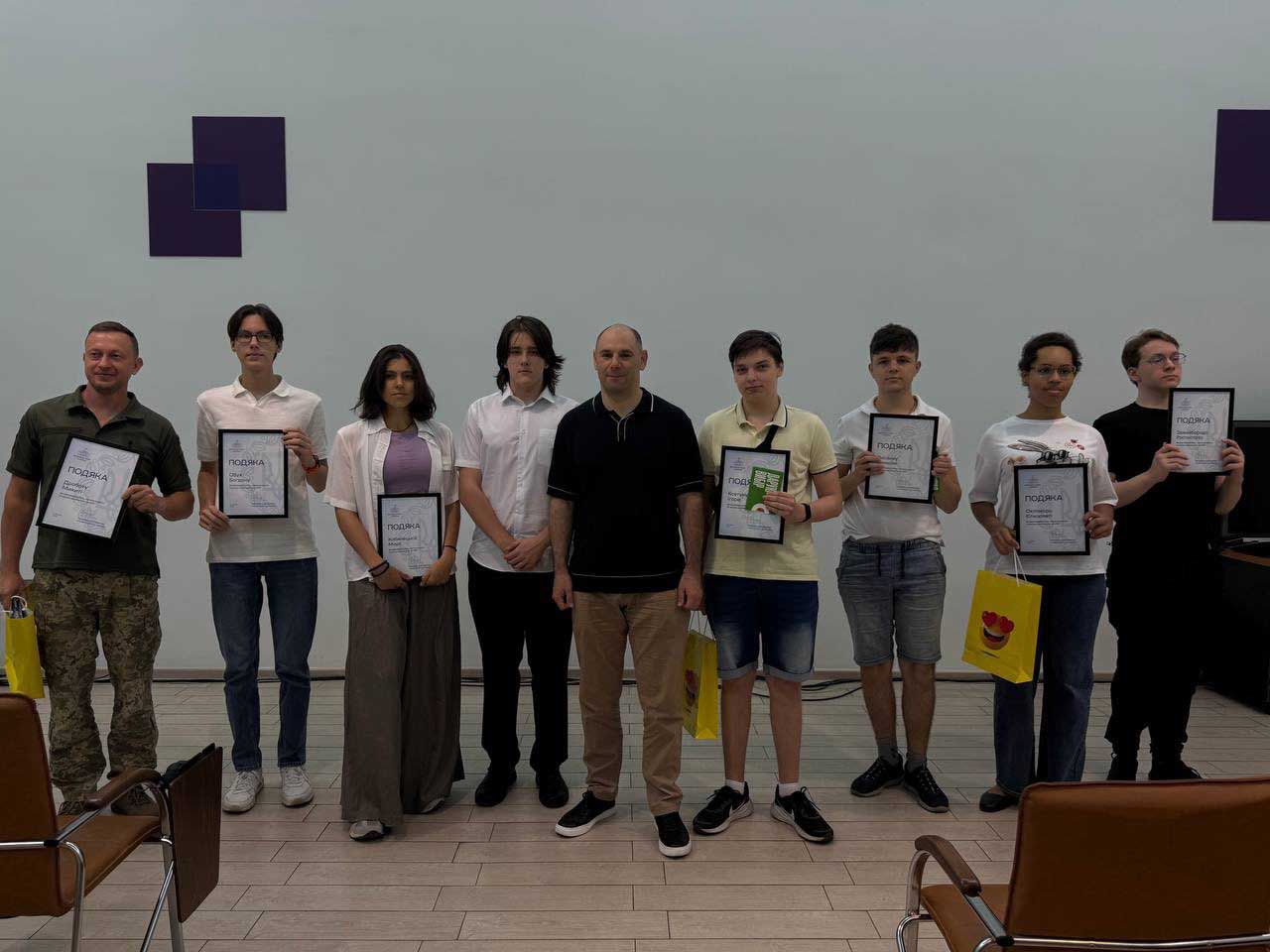 Відвідини навчальних закладів лівого берега Дніпра