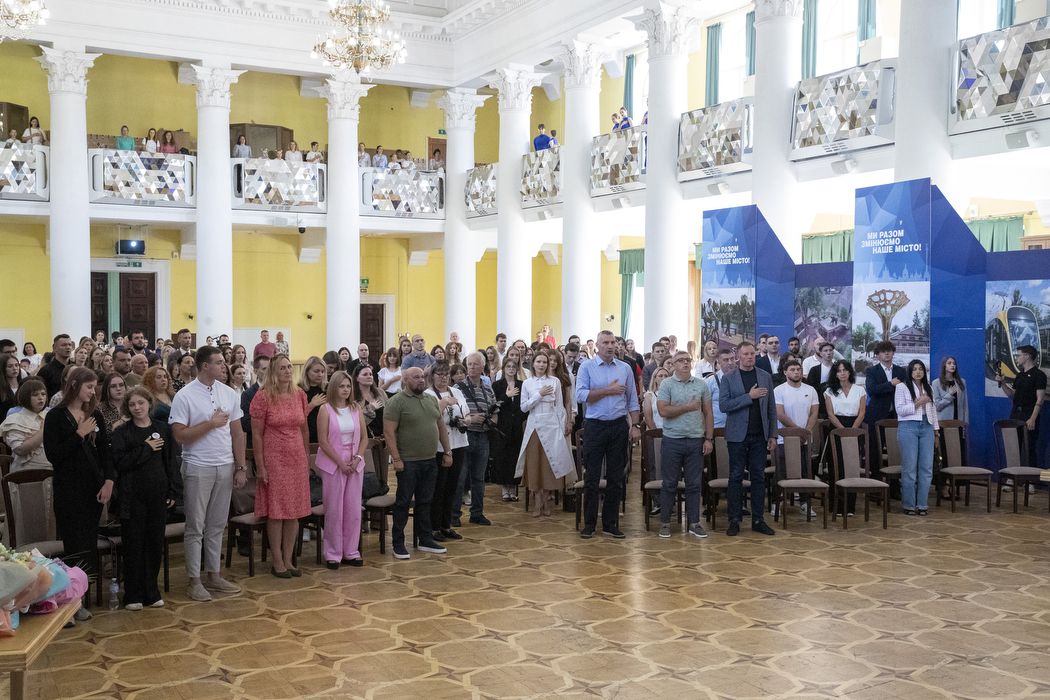 Віталій Кличко нагородив талановиту молодь Києва премією міського голови  