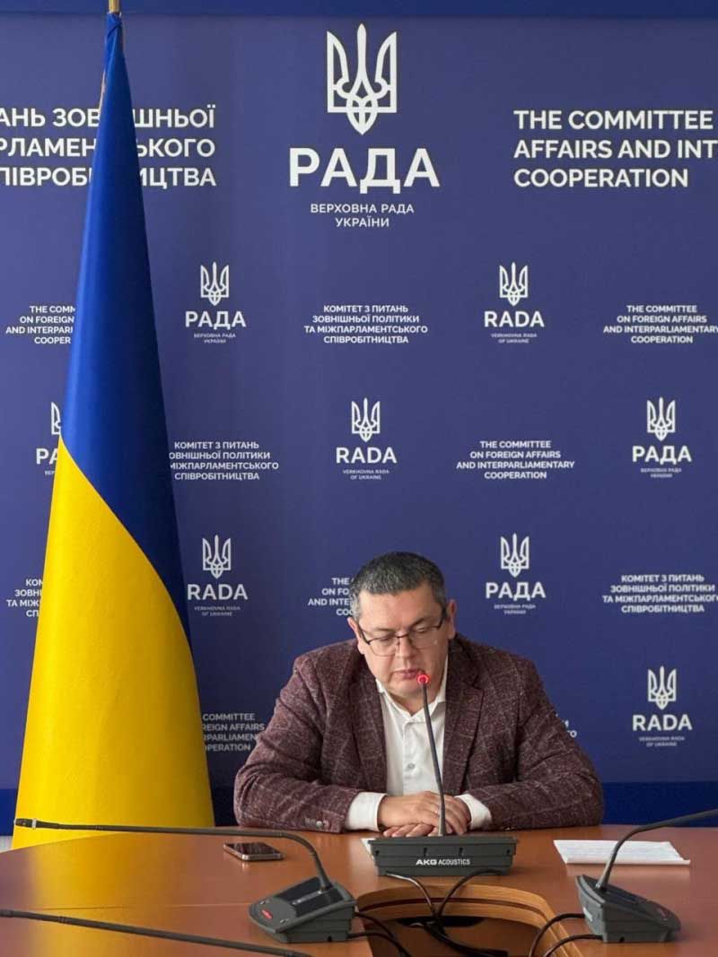Комітет з питань зовнішньої політики  та міжпарламентського співробітництва рекомендує Верховній Раді України прийняти законопроєкт  про зупинення дії деяких міжнародних договорів України та ратифікувати Угоду між Урядом України та Урядом Королівства Марокко про міжнародні автомобільні перевезення