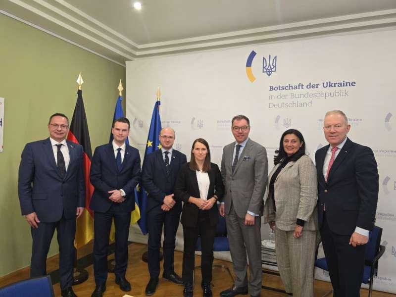 Голова Комітету з питань інтеграції України до ЄС  Іванна Климпуш-Цинцадзе у складі делегації міжпарламентської мережі «United for Ukraine» перебуває із робочим візитом у Берліні