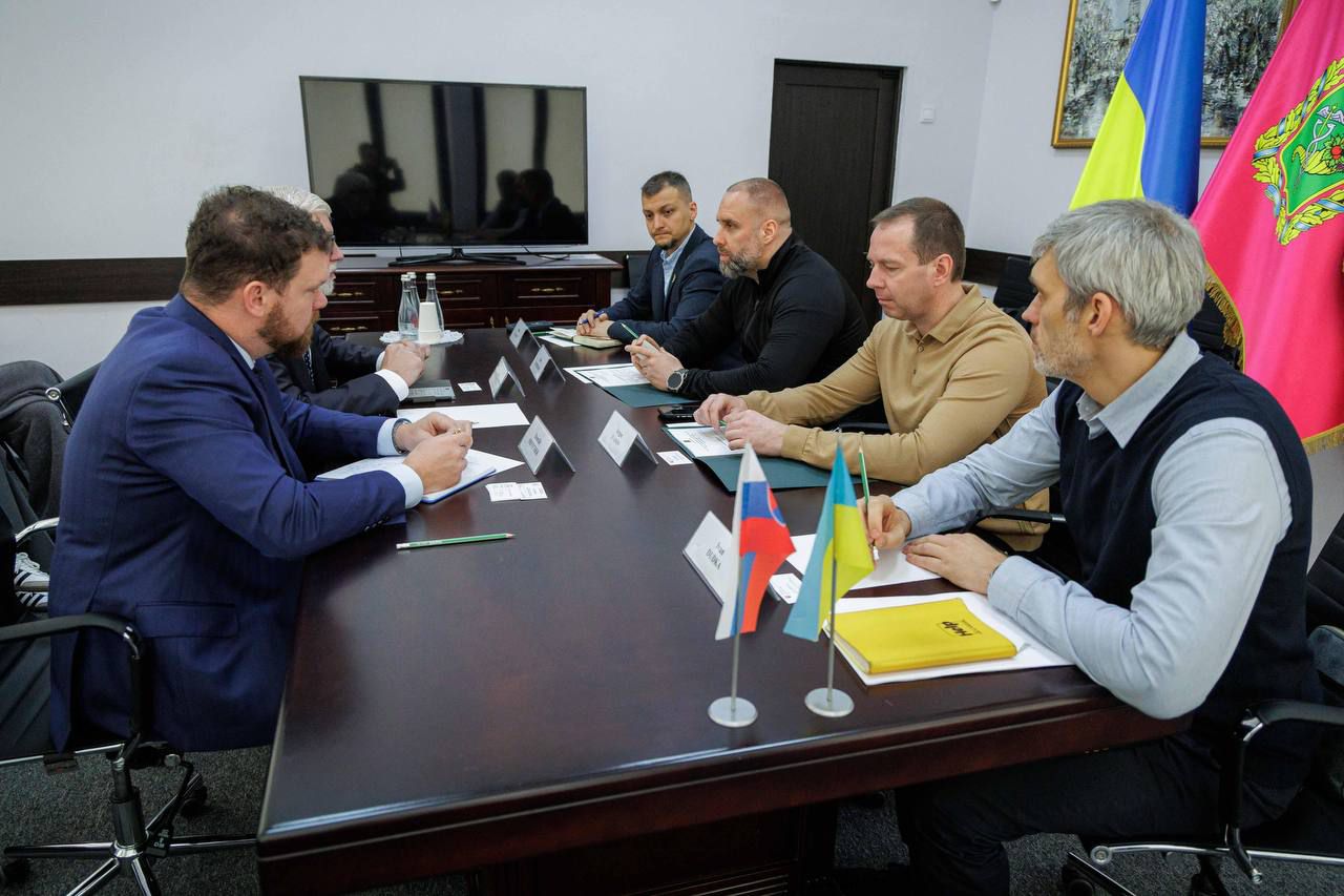 Олег Синєгубов провів зустріч з Послом Словацької Республіки в Україні Павлом Віздалом