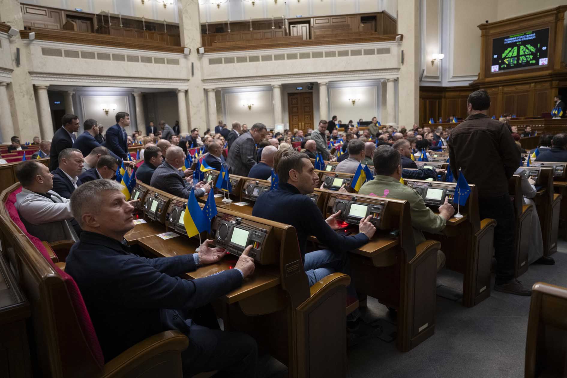 Щодо оновлення (рекодифікації) книги другої Цивільного кодексу України щодо особистих прав людини