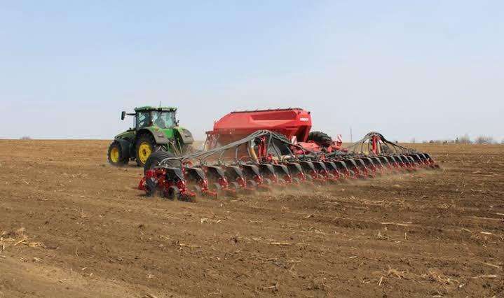 Сівбу озимих зернових завершили у дев'яти областях України