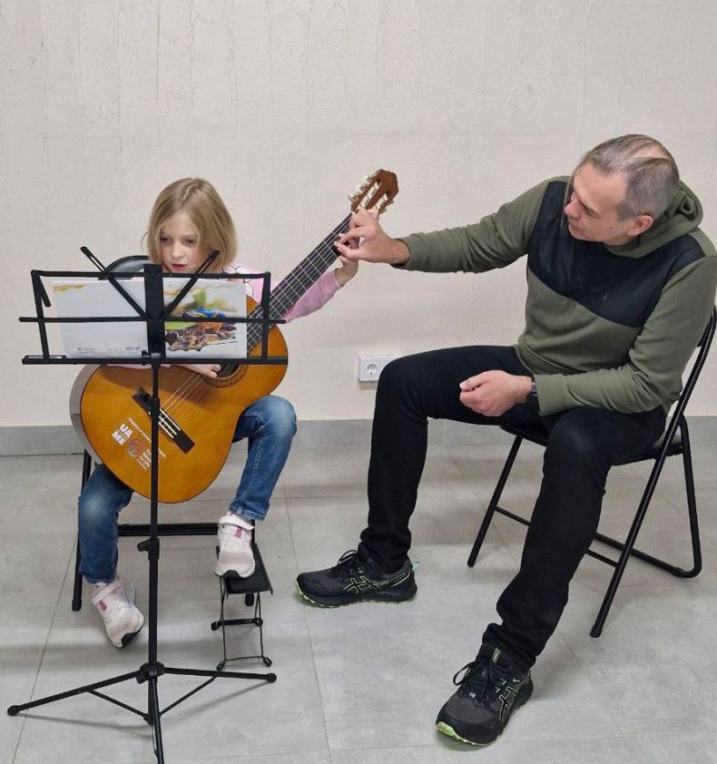 Рубіжанська школа мистецтв продовжує роботу попри війну