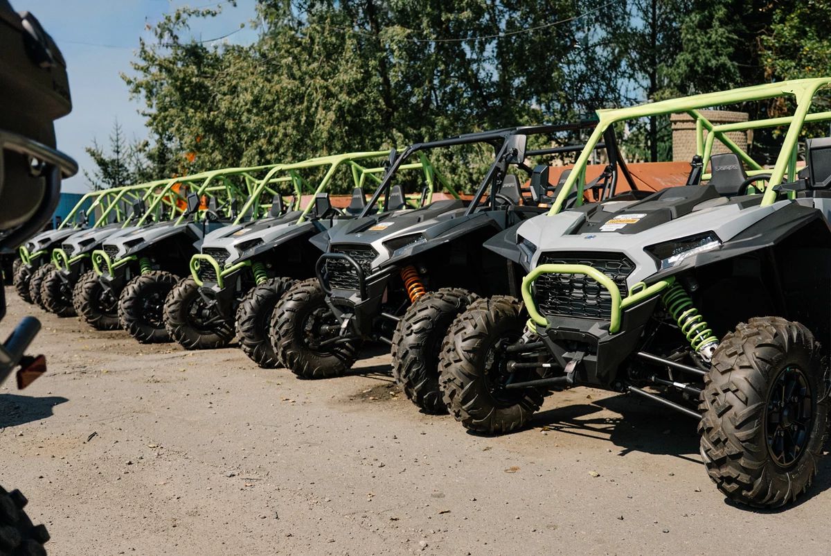 100 мільйонів гривень на транспорт для фронту: «Повернись живим» і Львівська ОВА продовжують збір