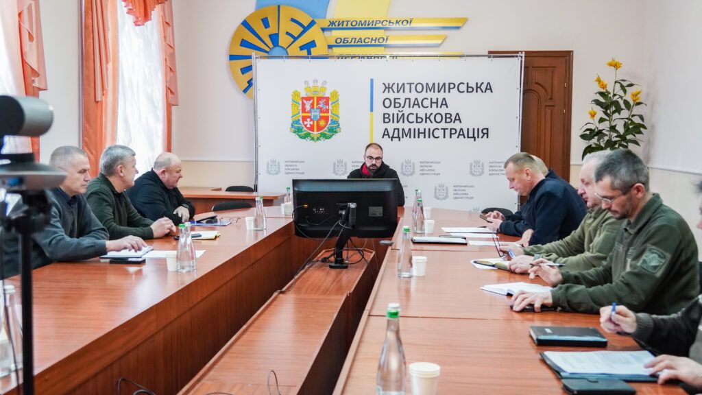 На Житомирщині відбулося засідання штабу з питань розмінування: у центрі уваги — безпека людей