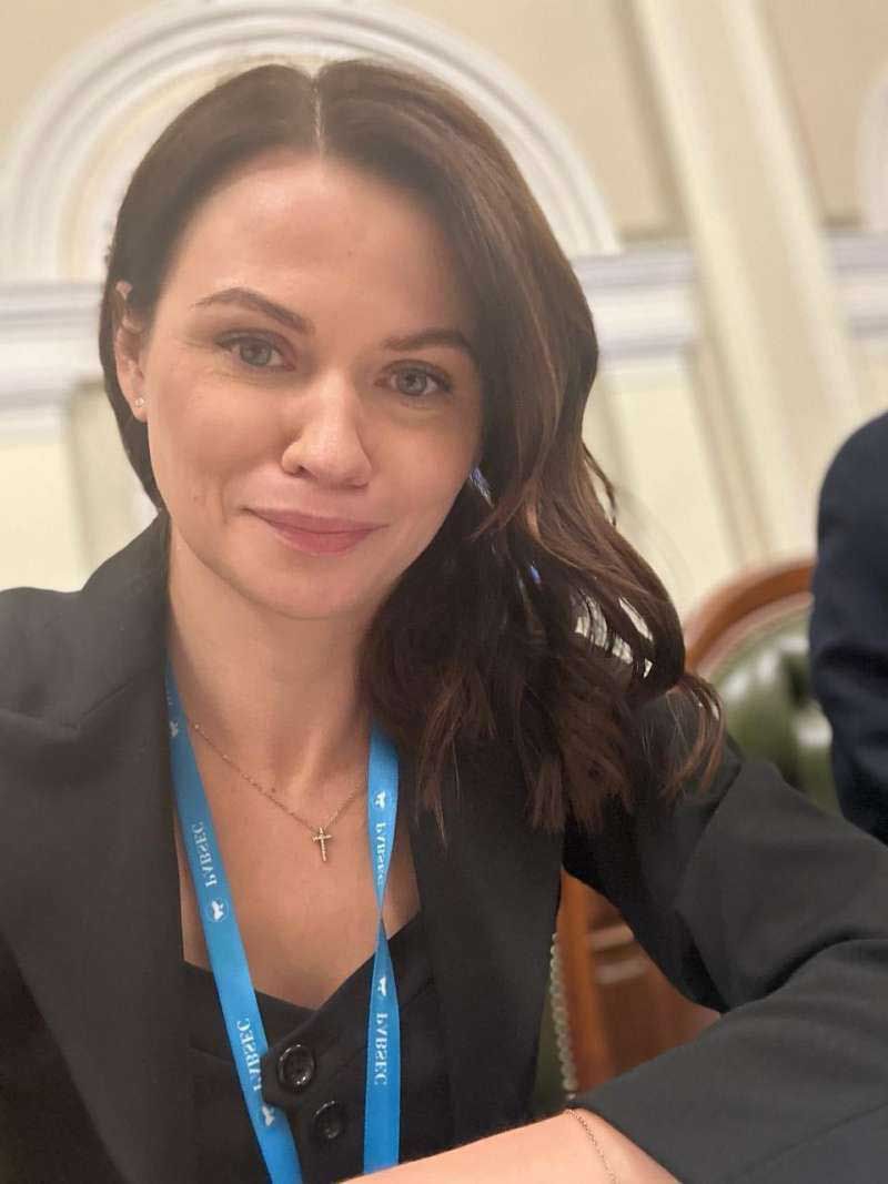 Анна Пуртова: Звільненим з полону військовослужбовцям, незалежно від прийнятого рішення про подальше проходження служби, буде надаватися оплачувана відпустка строком 90 днів