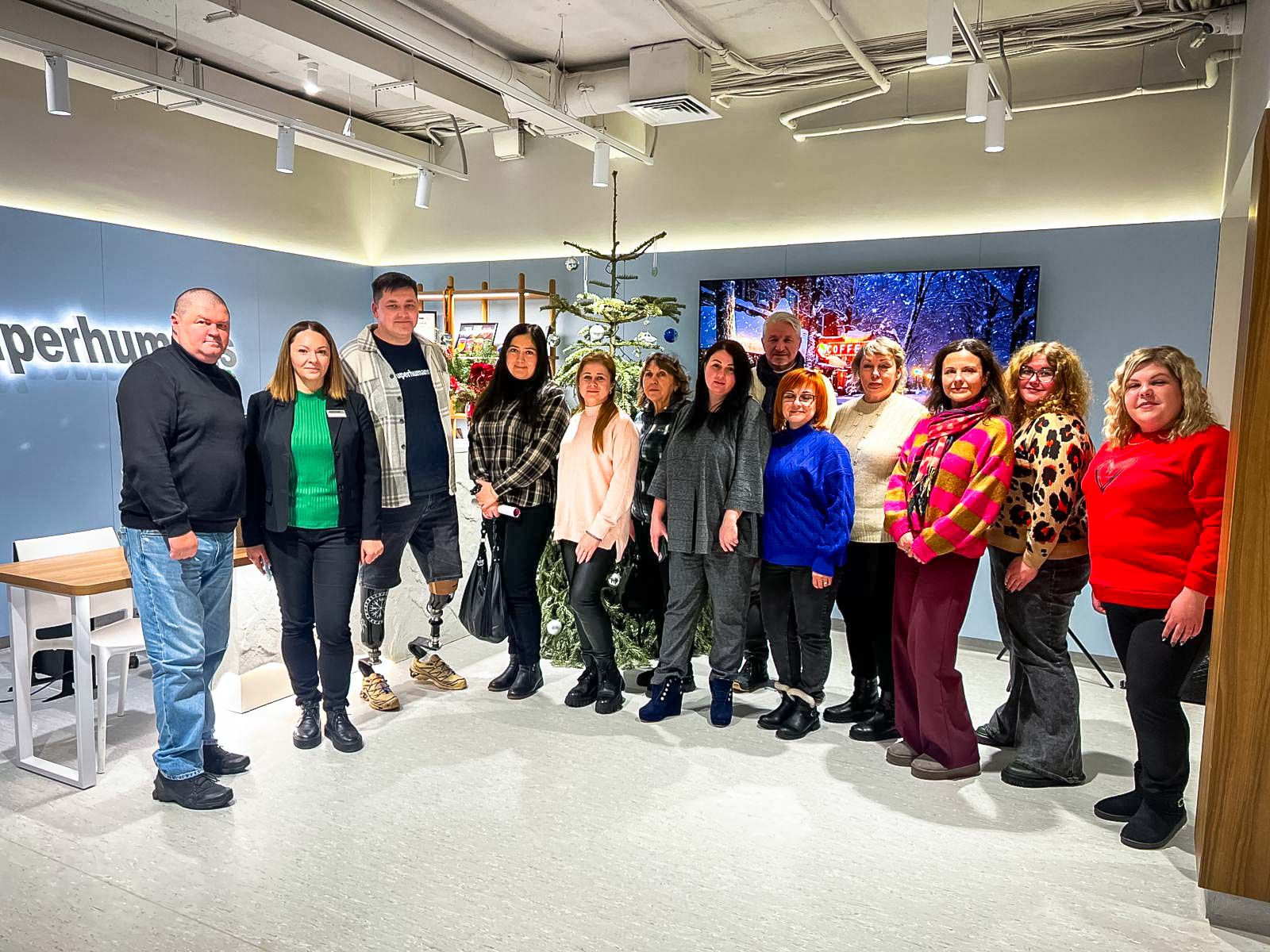 Фахівці Харківської ОВА ознайомилися з практиками підтримки та реінтеграції ветеранів у Дніпрі