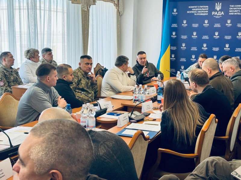У Комітеті національної безпеки, оборони та розвідки розглянули проблемні питання самовільного залишення військових частин і місць служби