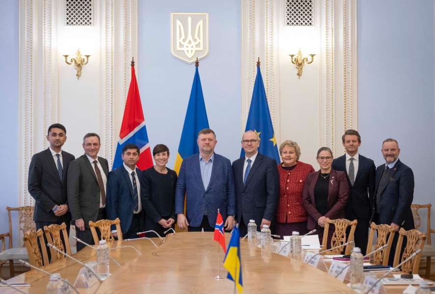 Міжнародна підтримка допомагає Україні досягати стратегічних результатів — Олександр Корнієнко