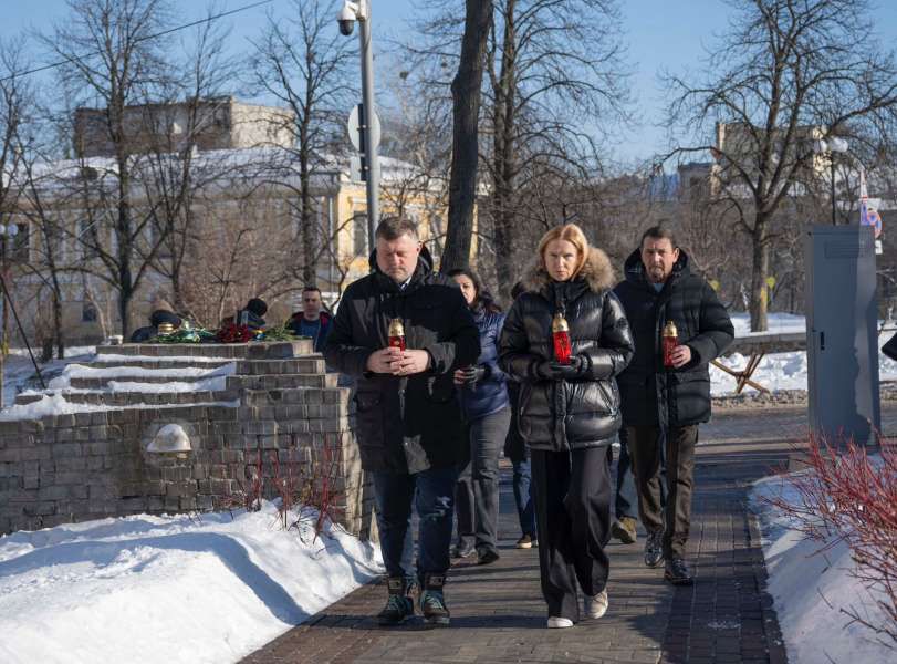Керівництво Верховної Ради України вшанувало пам’ять Героїв Небесної Сотні