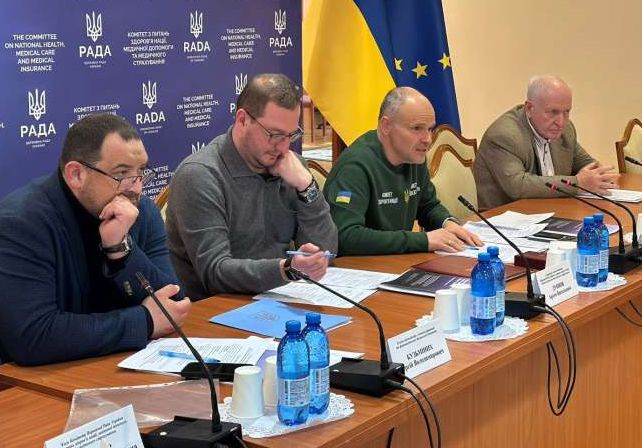 Неправомірне стягнення коштів із пацієнтів та закупівля життєво важливих онкологічних препаратів: відбулося засідання Комітету здоров’я нації