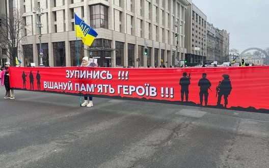 Щоденна хвилина мовчання законодавчо закріплена: Президент підписав Закон №4783-IX