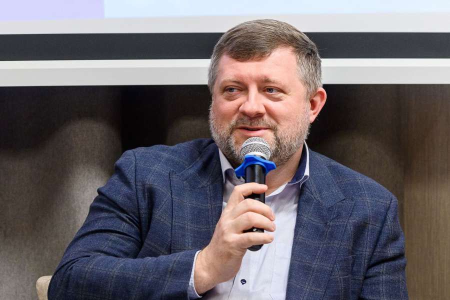 Фахове обговорення належних правових і організаційних умов проведення перших національних повоєнних виборів в Україні