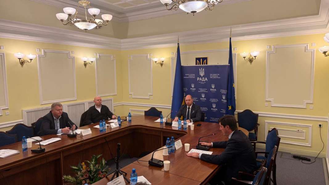 Від компенсацій до гарантій: Комітет аграрної та земельної політики обговорив підтримку аграріїв у воєнний час